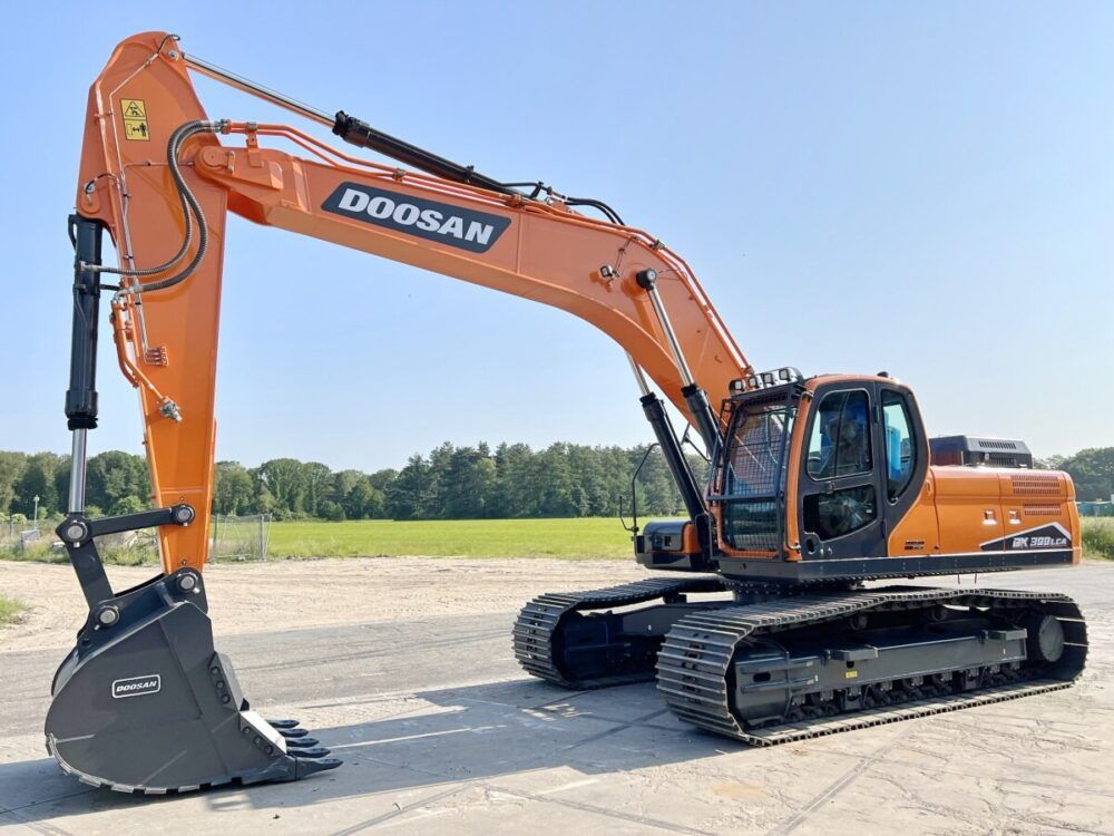 Doosan DX300LCA