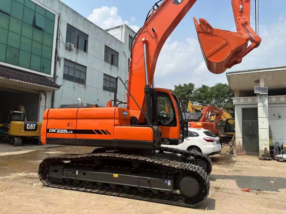 DOOSAN DX225 LCA - Image 5