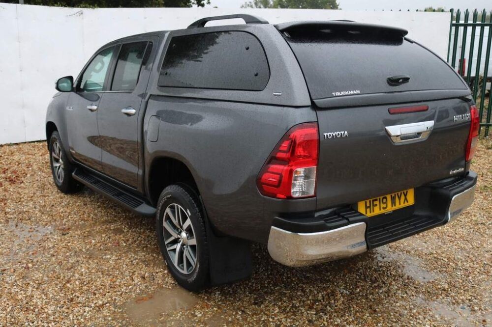 TOYOTA HILUX RV3-1001 - Image 2