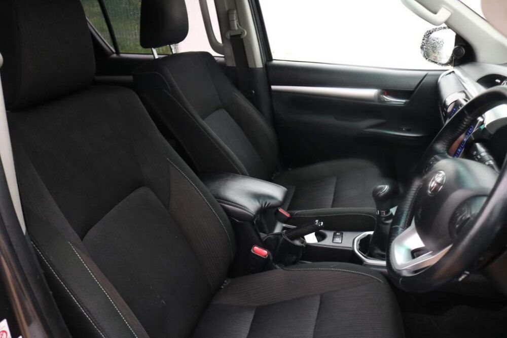 TOYOTA HILUX RV3-1001 - Image 8