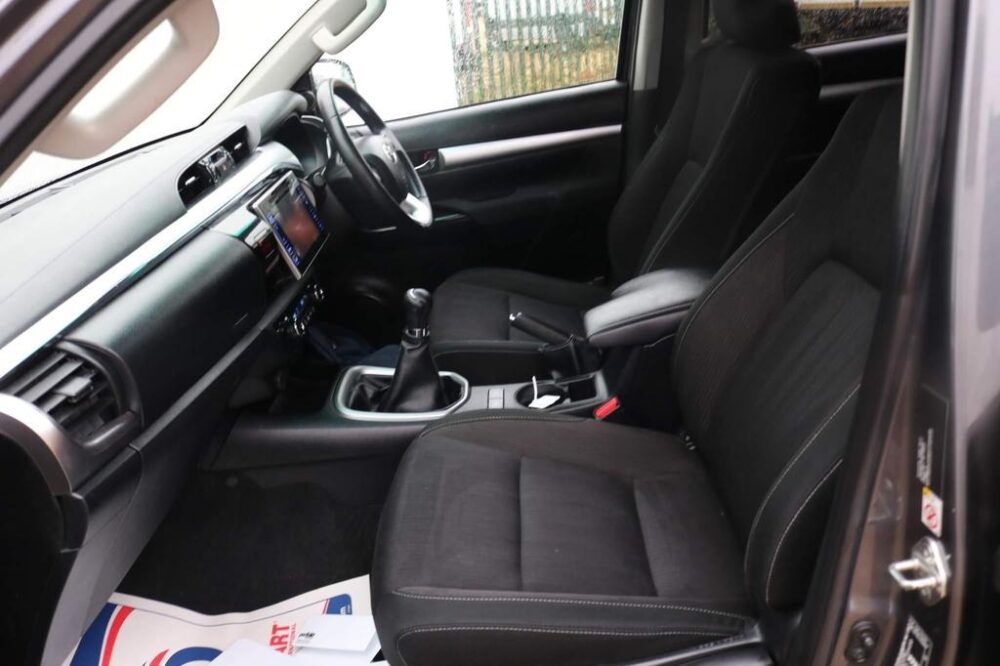 TOYOTA HILUX RV3-1001 - Image 11