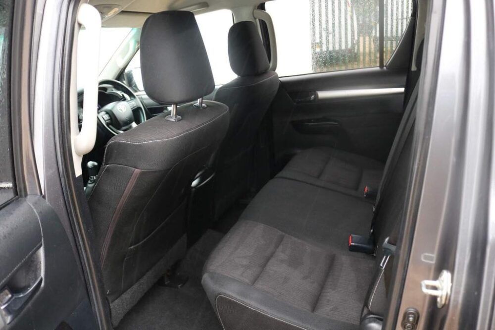TOYOTA HILUX RV3-1001 - Image 13