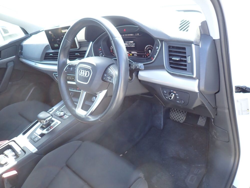 AUDI Q5 - Image 8