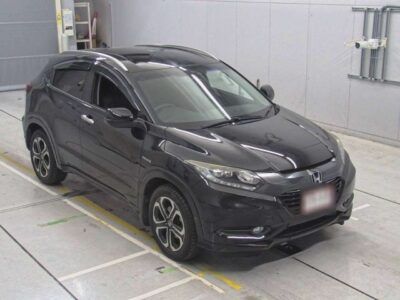 HONDA VEZEL RU3-1040940