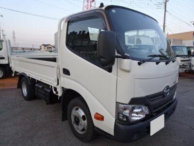 HINO DUTRO FLATBED XZU605M