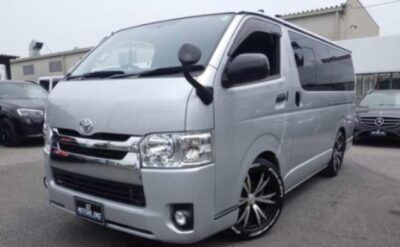TOYOTA HIACE SUPER GL TRH200-0246686