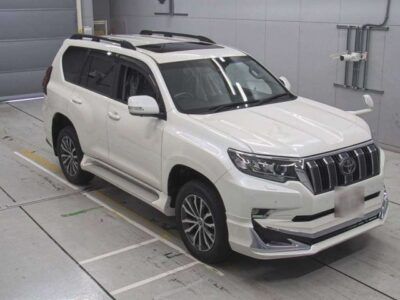 TOYOTA LAND CRUISER PRADO TRJ150W