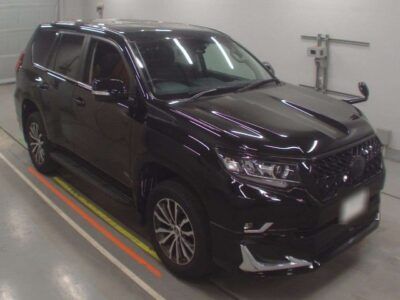 TOYOTA LAND CRUISER PRADO TRJ-150W