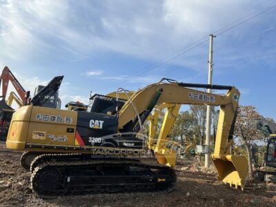 CATERPILLAR 320D2 L EXCAVATOR