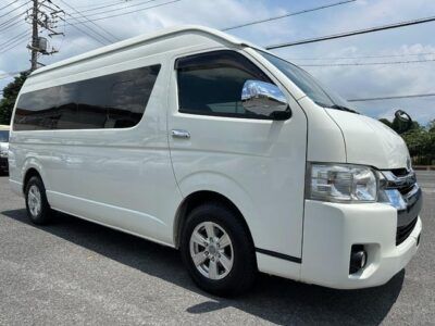 TOYOTA HIACE GRAND CABIN TRH224