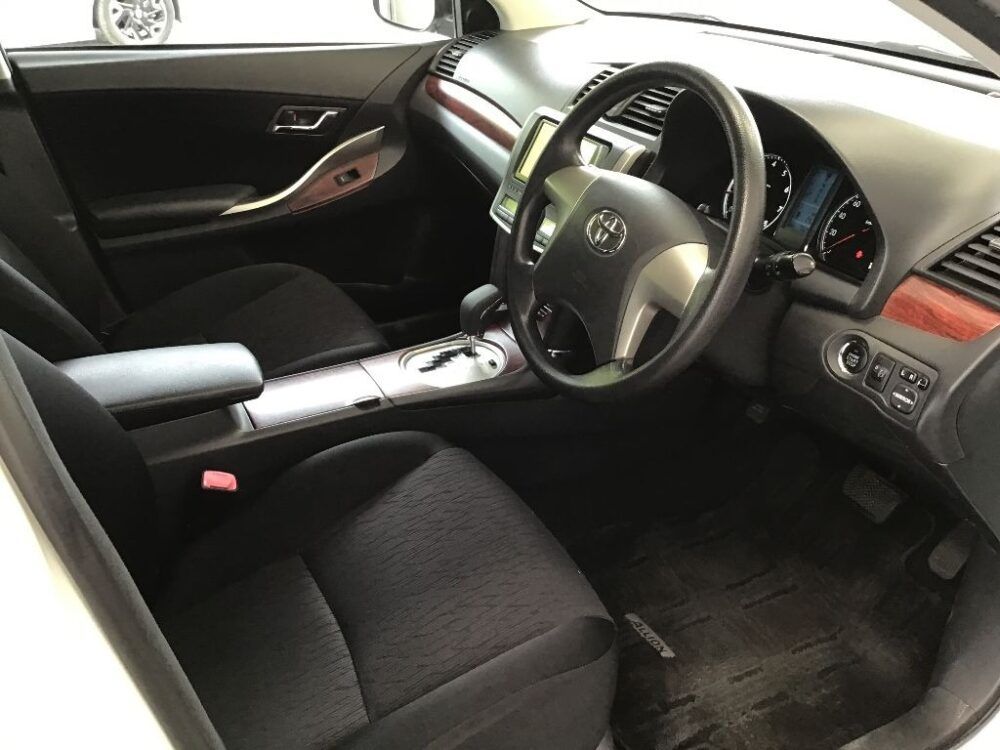 TOYOTA ALLION NZT260 - Image 2
