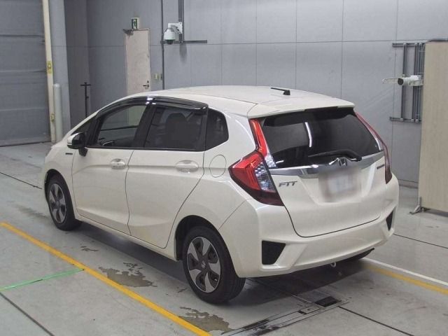 HONDA FIT HYBRID GP5 - Image 2