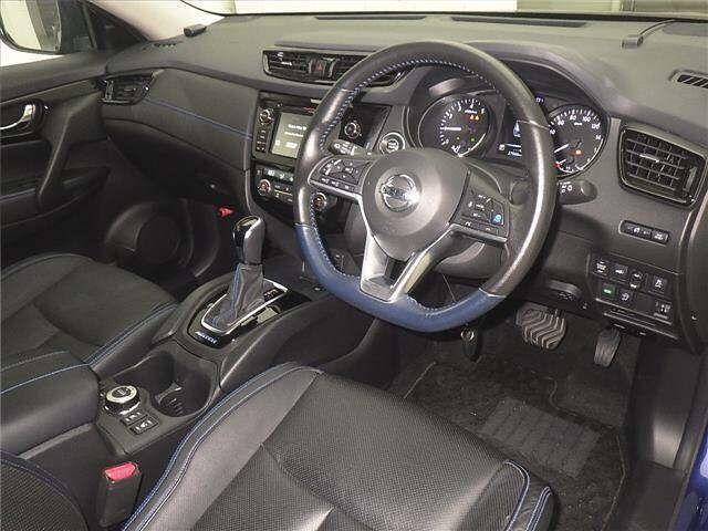 NISSAN X-TRAIL NT32 - Image 2