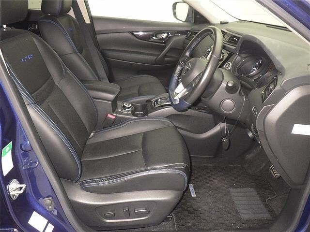 NISSAN X-TRAIL NT32 - Image 6