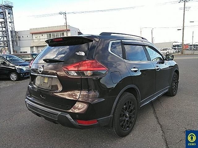 NISSAN X-TRAIL NT32 - Image 2