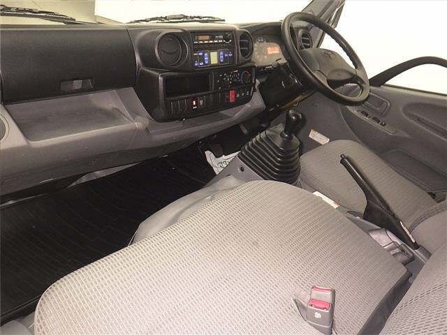 TOYOTA DYNA - Image 4