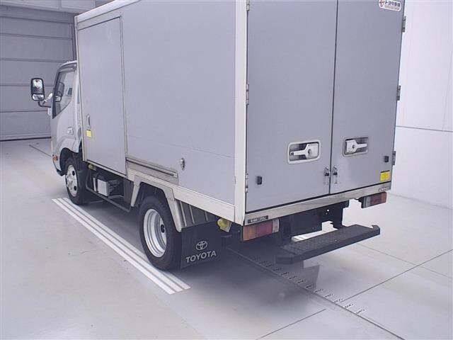 TOYOTA DYNA - Image 2