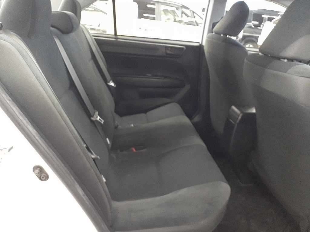 TOYOTA COROLLA AXIO - Image 11